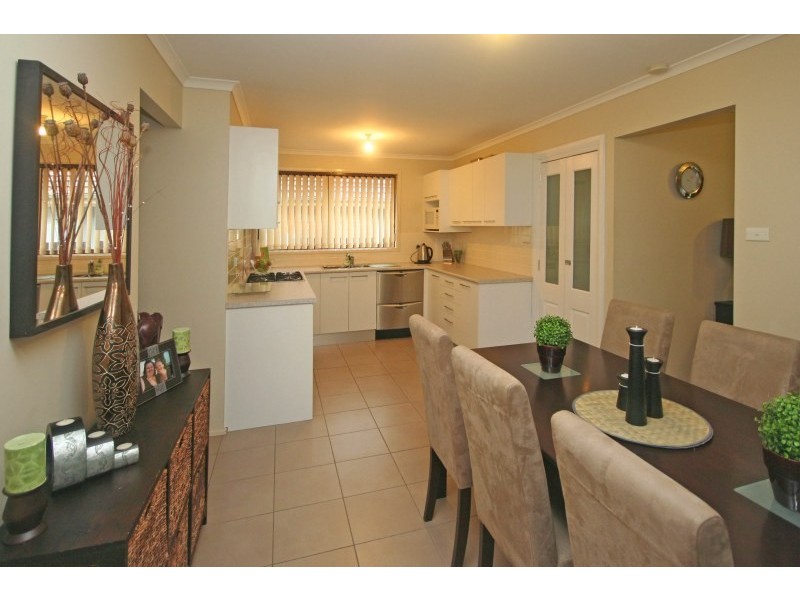 255 Welling Drive, Mount Annan NSW 2567