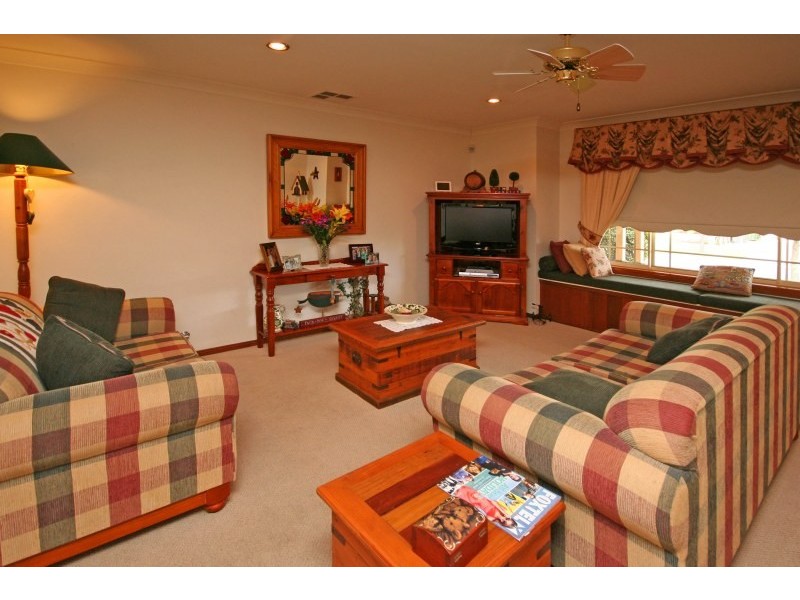 24 Boyd Court, Harrington Park NSW 2567