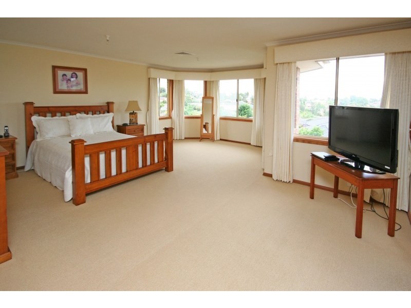 60 Mount Annan Drive, Mount Annan NSW 2567