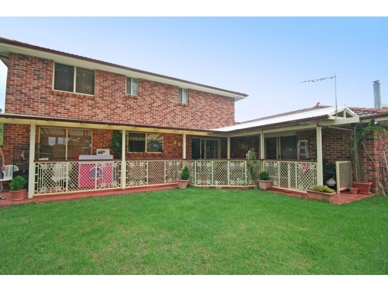 2 William Fahy Place, Camden South NSW 2570
