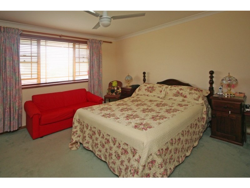 2 William Fahy Place, Camden South NSW 2570