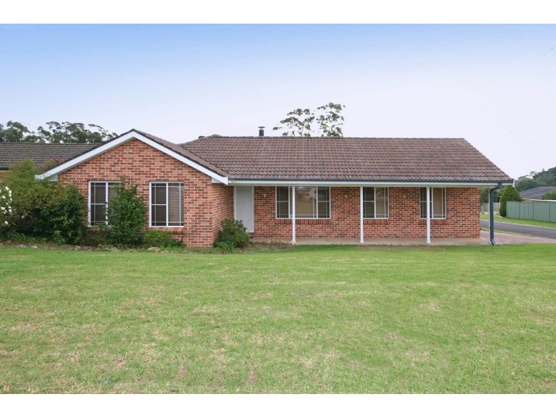 8 Moore Road, Oakdale NSW 2570