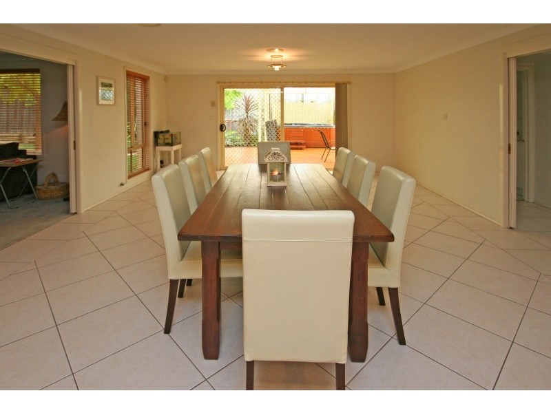 11 Brooks Bend, Mount Annan NSW 2567