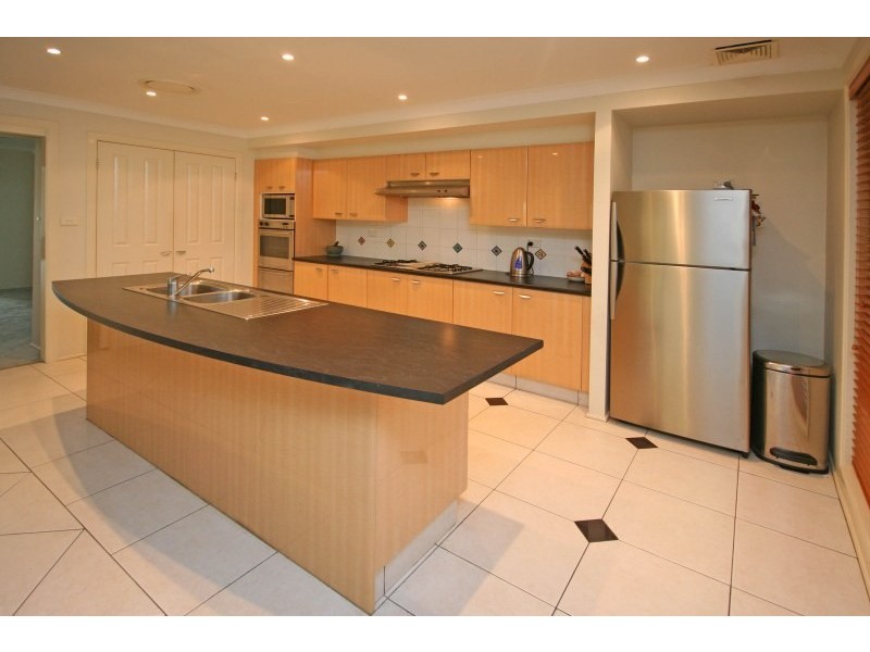 11 Brooks Bend, Mount Annan NSW 2567