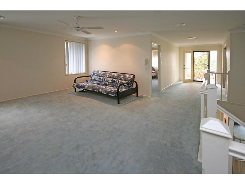 11 Brooks Bend, Mount Annan NSW 2567