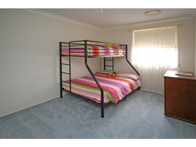 11 Brooks Bend, Mount Annan NSW 2567