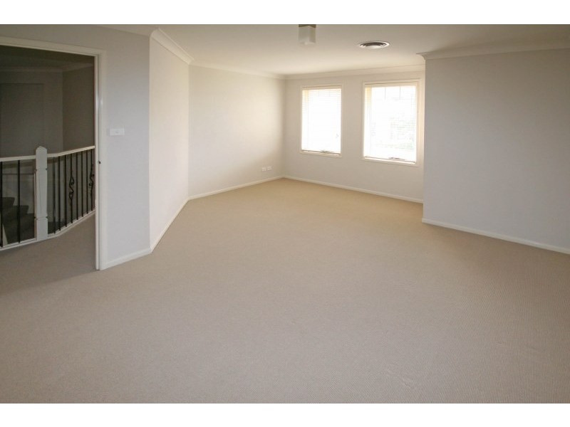 7 Wilmott Court, Camden Park NSW 2570