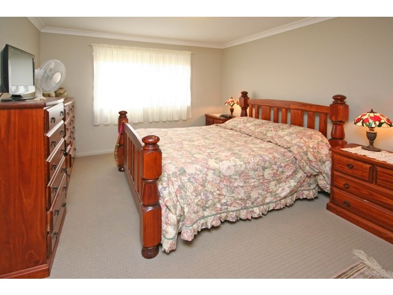 4 Adams Circuit, Elderslie NSW 2570