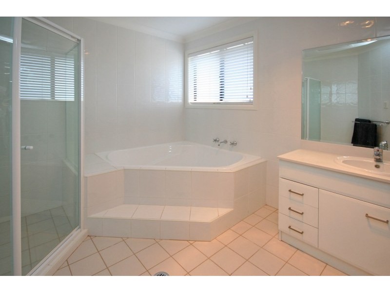 9 Grimes Avenue, Elderslie NSW 2570