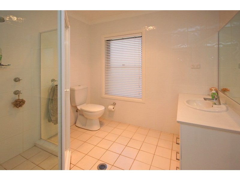 9 Grimes Avenue, Elderslie NSW 2570