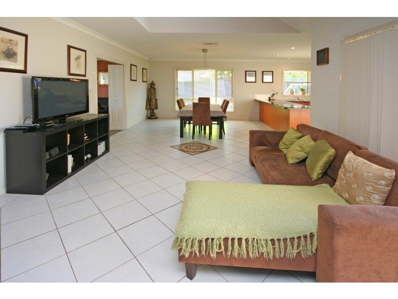 24 Lamond Common, Camden Park NSW 2570