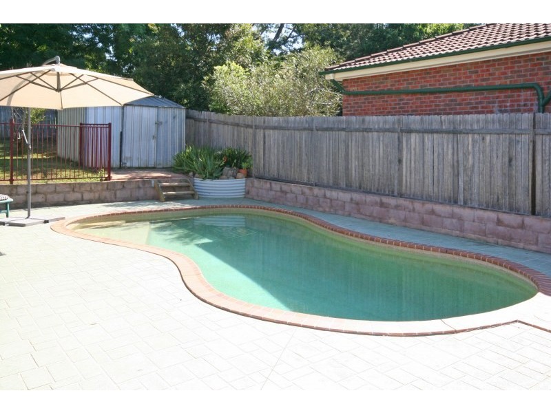 5 Edward Street, The Oaks NSW 2570