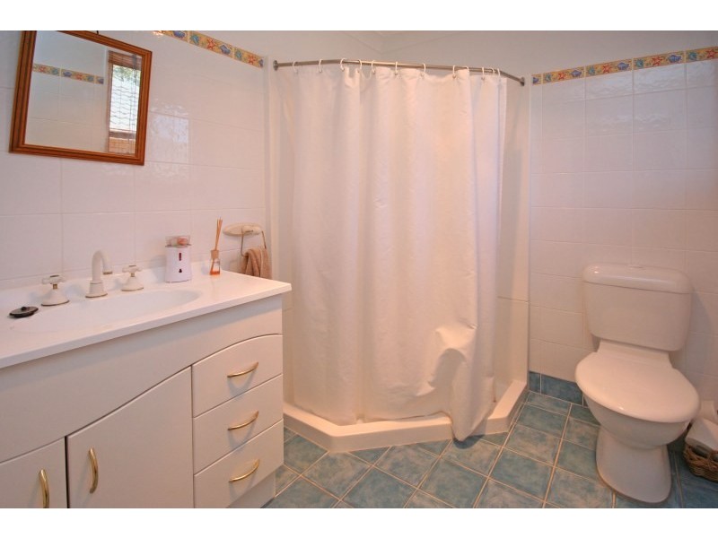 5 Edward Street, The Oaks NSW 2570