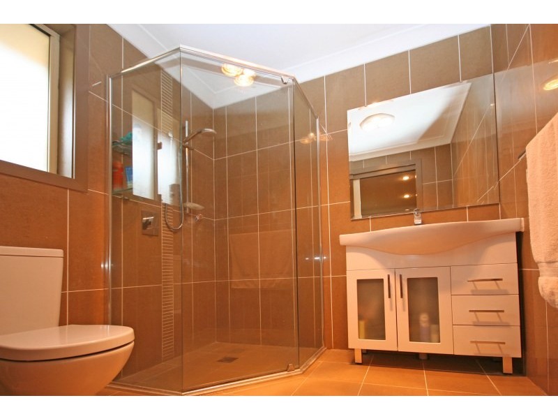 4 Dormer Close, Elderslie NSW 2570