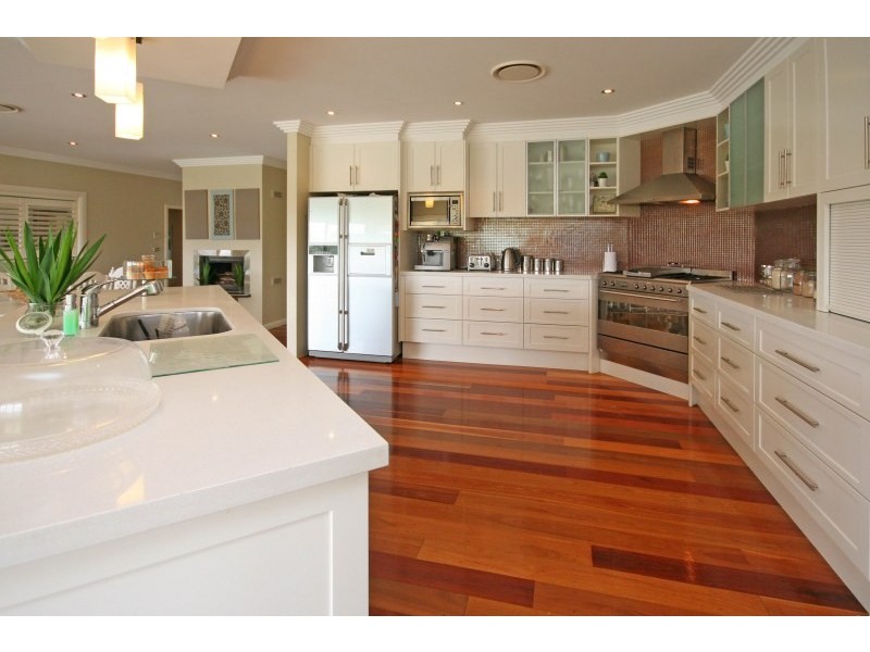 73 Sunnyside Drive, Ellis Lane NSW 2570