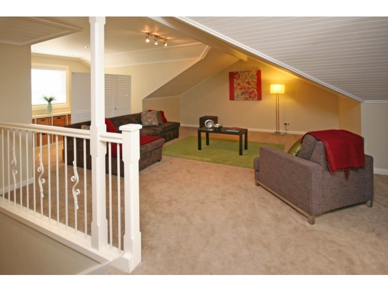 73 Sunnyside Drive, Ellis Lane NSW 2570