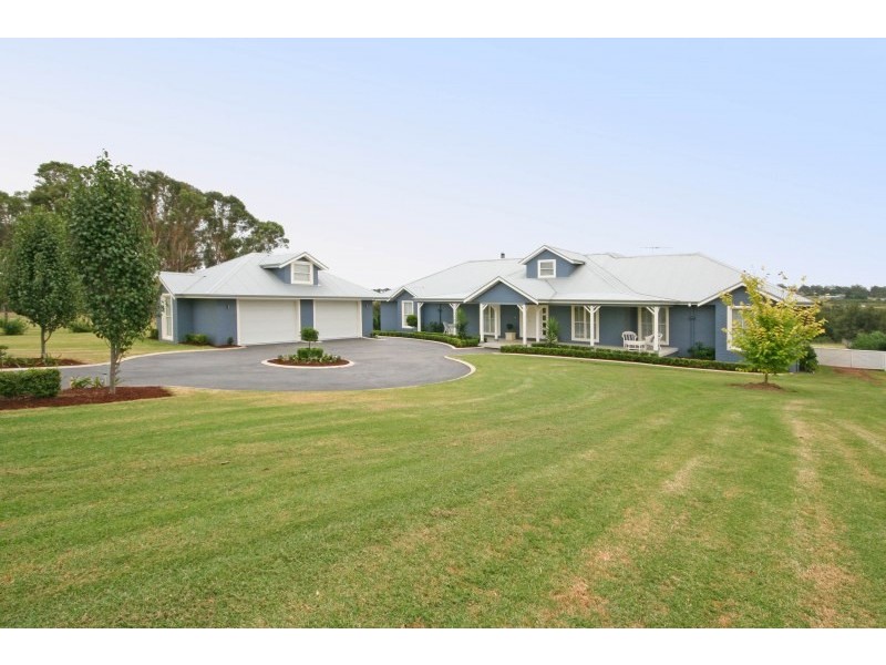 73 Sunnyside Drive, Ellis Lane NSW 2570