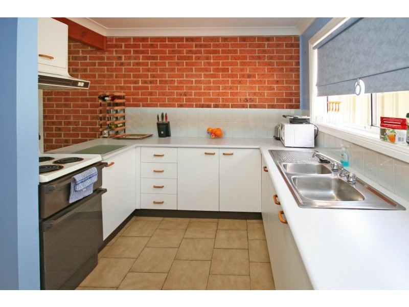 2/271 Old Hume Highway, Camden South NSW 2570