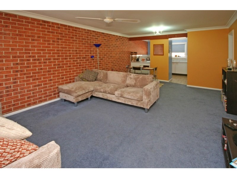 2/271 Old Hume Highway, Camden South NSW 2570