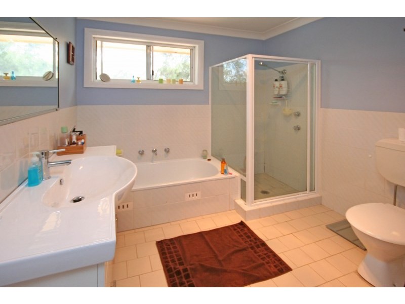 2/271 Old Hume Highway, Camden South NSW 2570