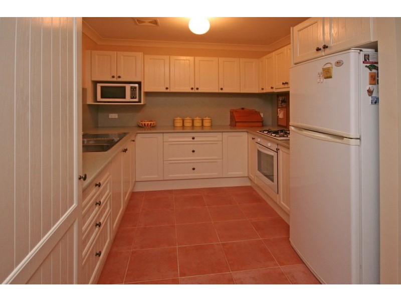 18 Maddison Court, Narellan Vale NSW 2567