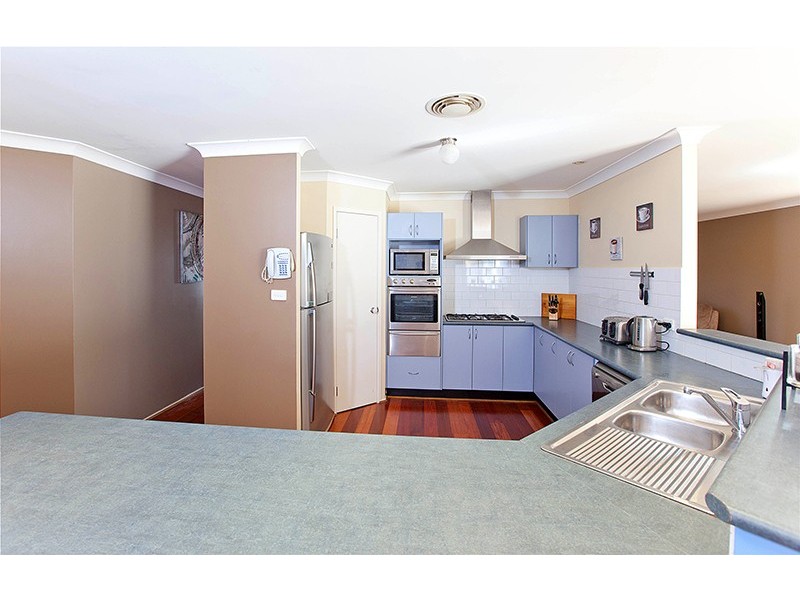 7 Coopworth Road, Elderslie NSW 2570