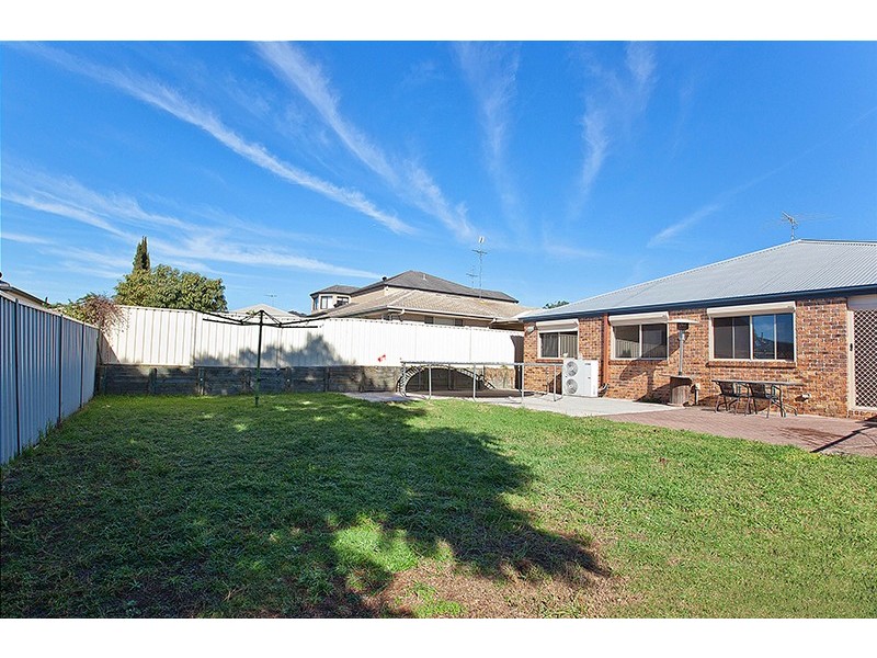 7 Coopworth Road, Elderslie NSW 2570