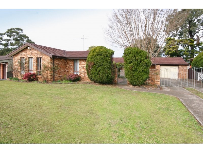 9 Arndell Avenue, Camden South NSW 2570