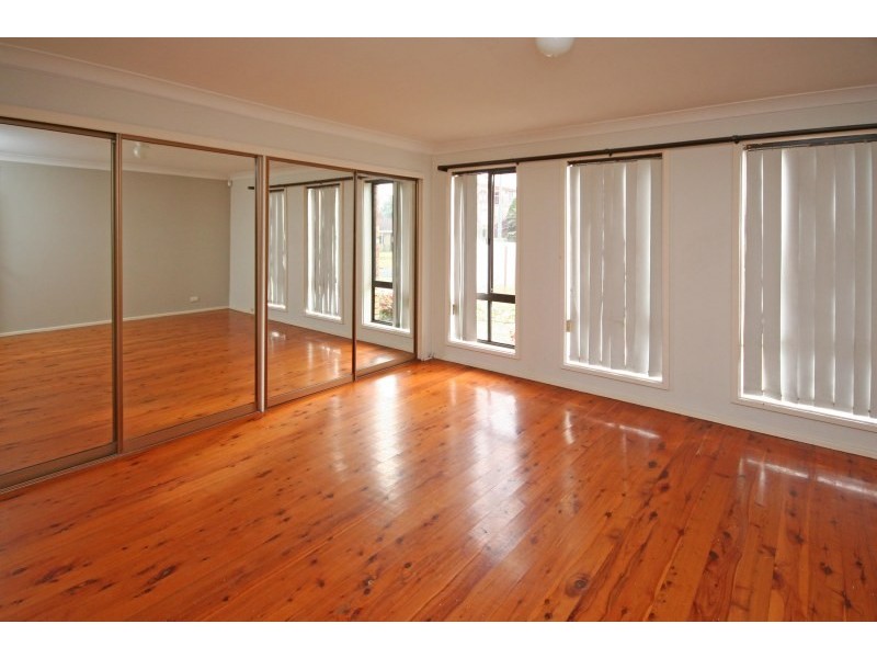 9 Arndell Avenue, Camden South NSW 2570