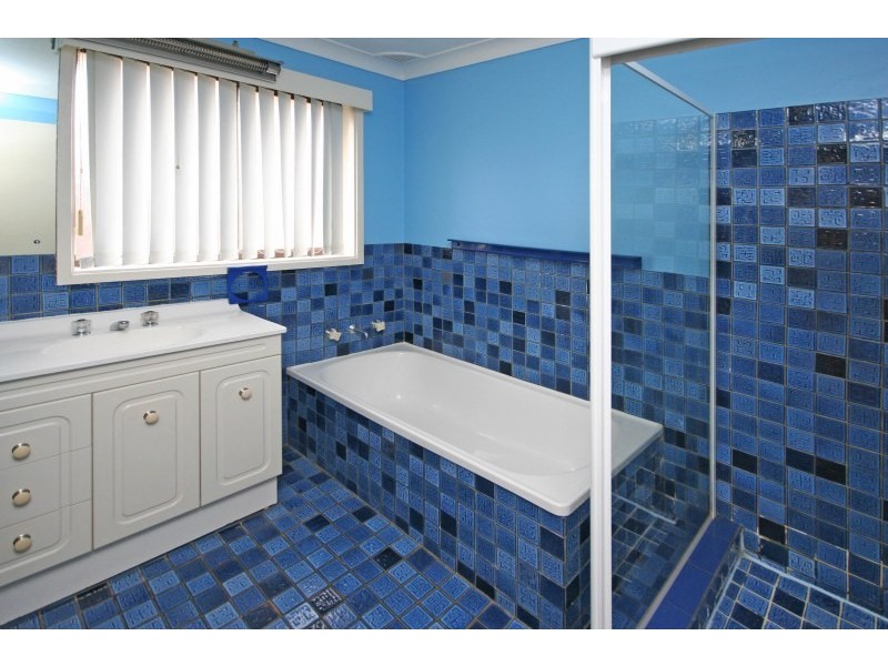 9 Arndell Avenue, Camden South NSW 2570