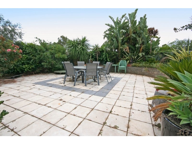 16 Packenham Place, Mount Annan NSW 2567