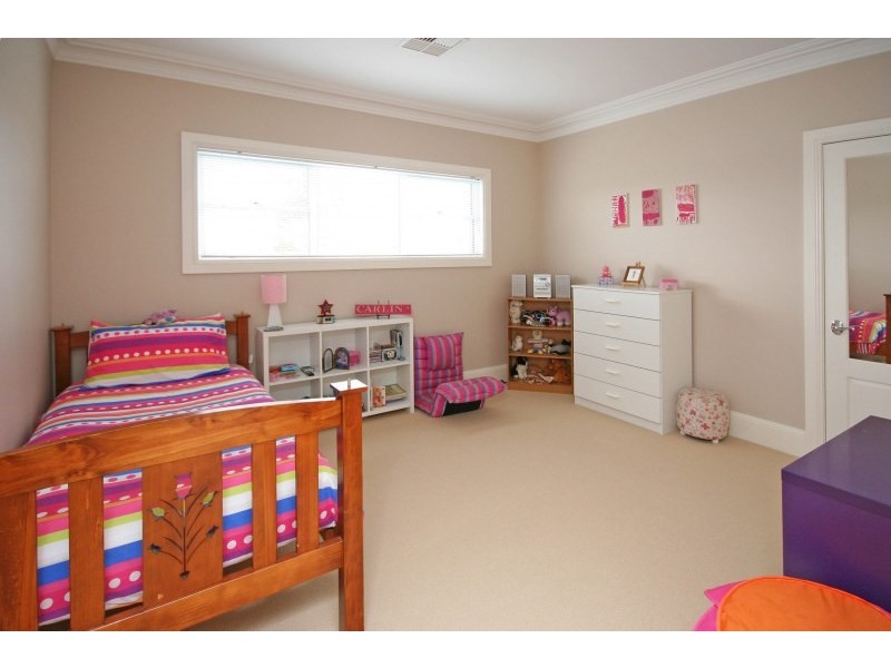 20 Hindmarsh Avenue, Camden Park NSW 2570