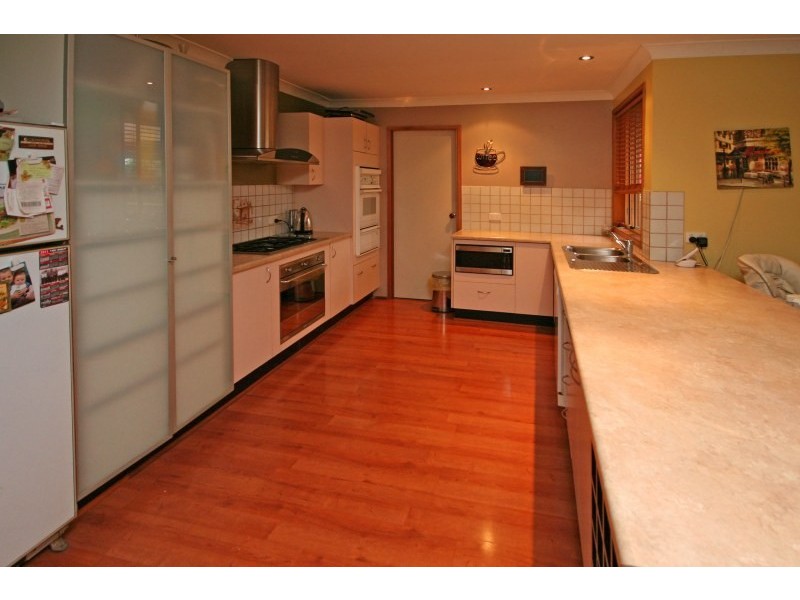 4 Mowatt Street, Narellan NSW 2567