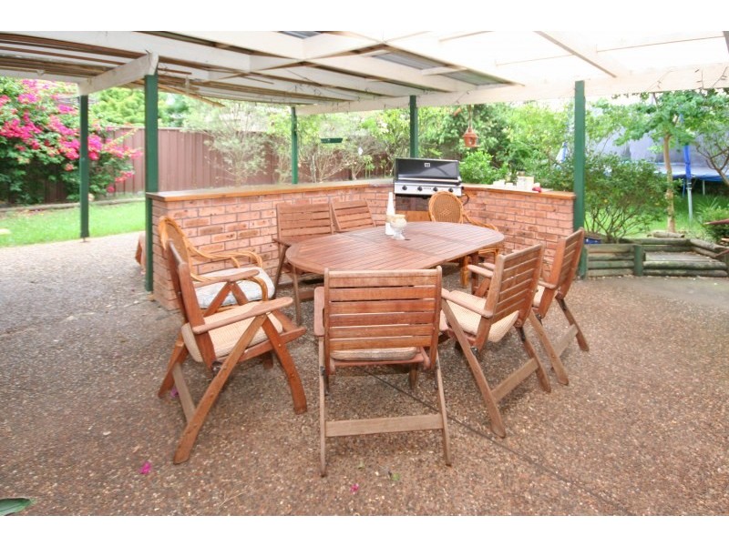 4 Mowatt Street, Narellan NSW 2567