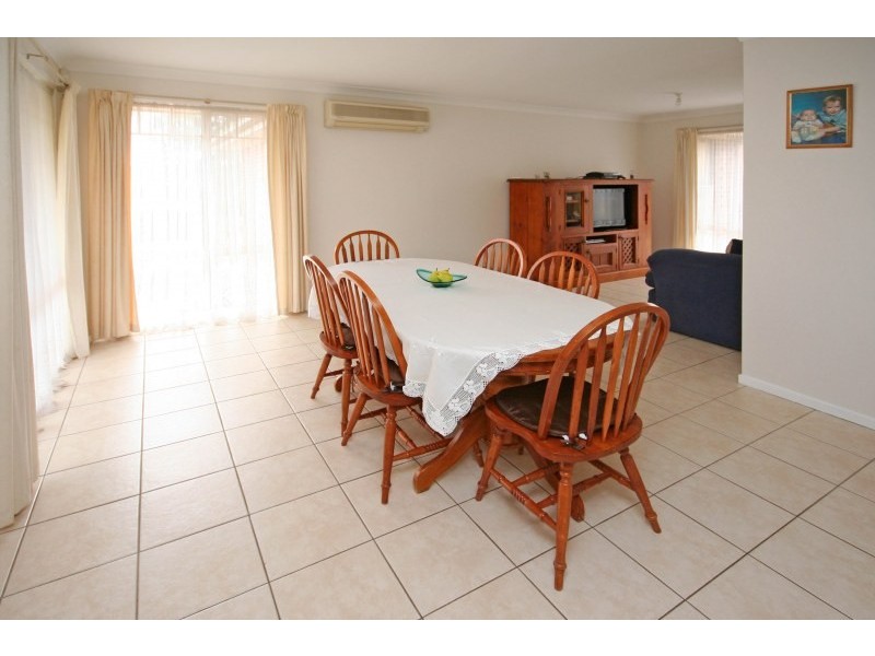 5 David Place, Mount Annan NSW 2567