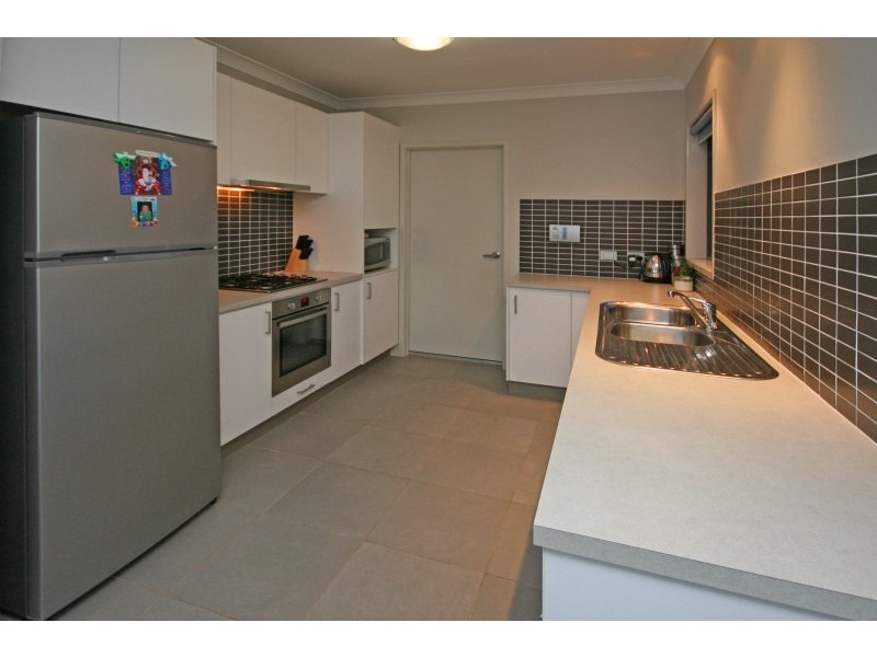 198 Richardson Road, Spring Farm NSW 2570