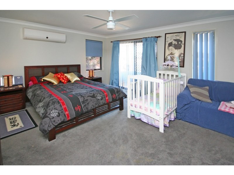 198 Richardson Road, Spring Farm NSW 2570