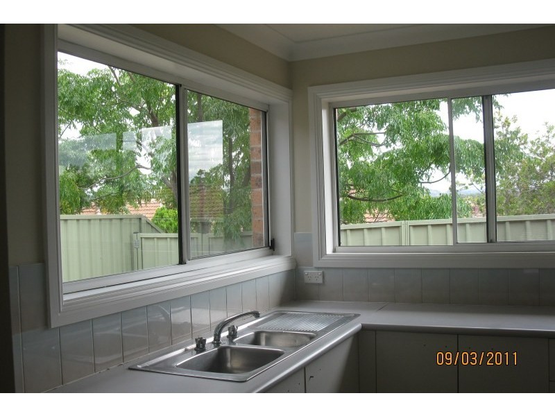 Unit 5/271 Old Hume Highway, Camden South NSW 2570