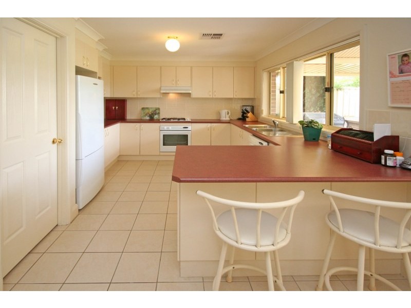 39 Banksia Road, Mount Annan NSW 2567