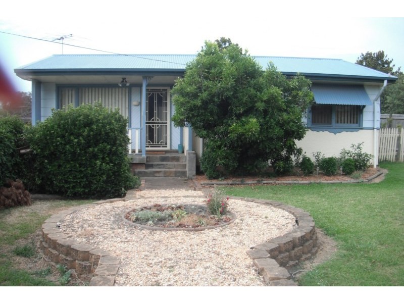 10 Coolalie Avenue, Camden South NSW 2570