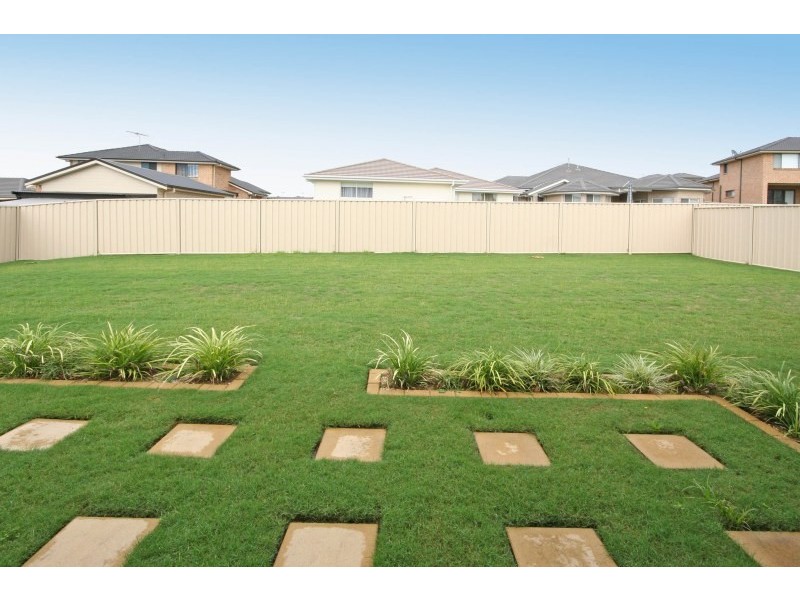 251 Mount Annan Drive, Mount Annan NSW 2567