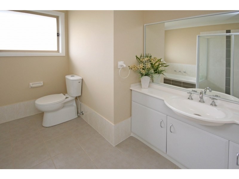251 Mount Annan Drive, Mount Annan NSW 2567