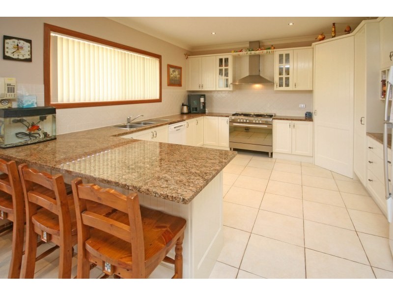 1 Chiltern Place, Harrington Park NSW 2567