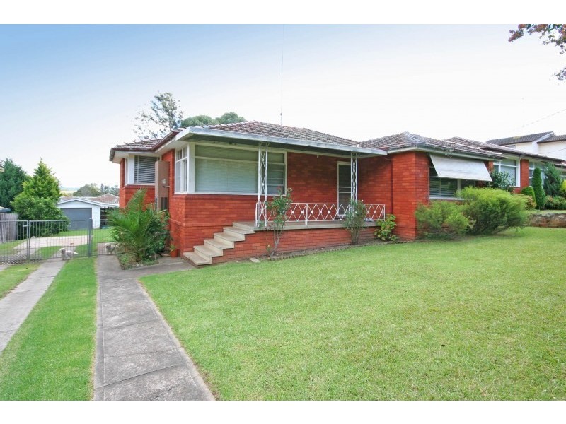 111 Pindari Avenue, Camden NSW 2570