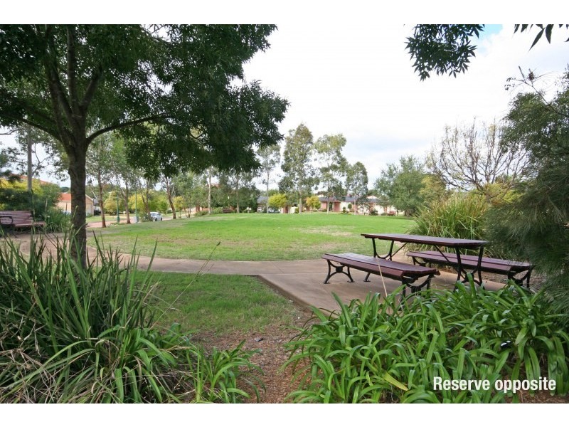 5 Macleay Court, Harrington Park NSW 2567