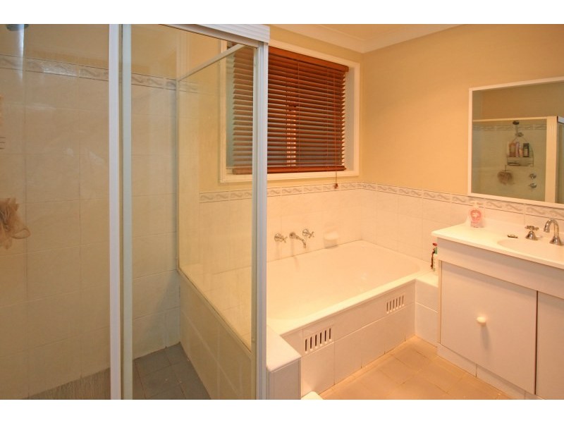38 Welling Drive, Narellan Vale NSW 2567