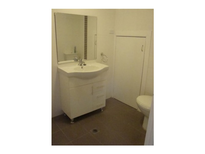 21 Westmoreland Road, Leumeah NSW 2560