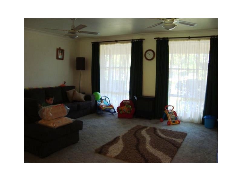 64 Bligh Avenue, Camden South NSW 2570