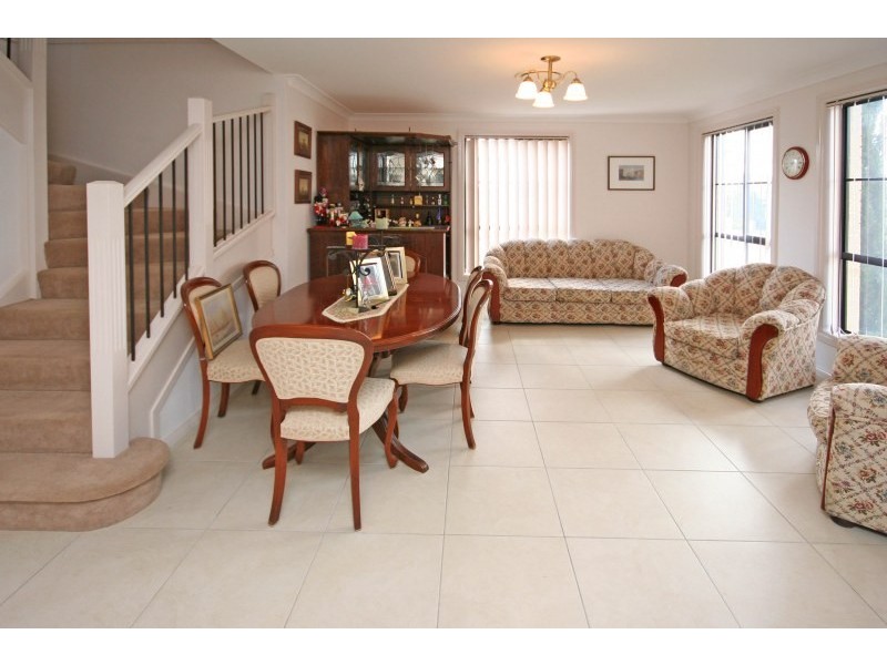 32 Folkes Street, Elderslie NSW 2570