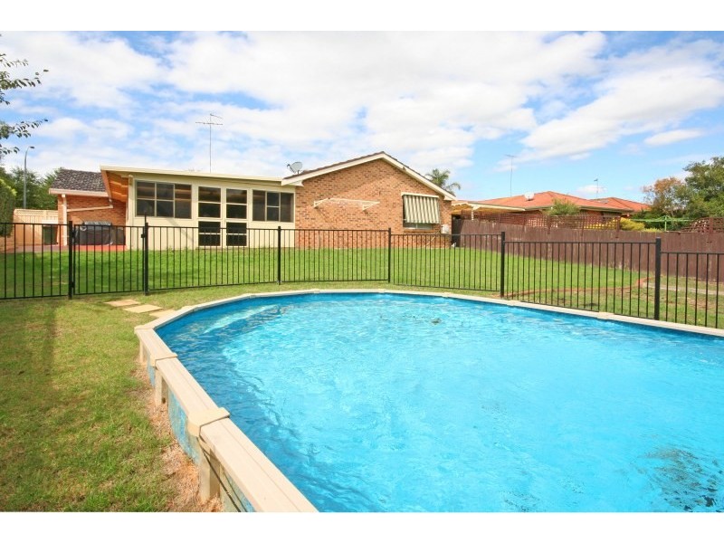 238 Welling Drive, Mount Annan NSW 2567